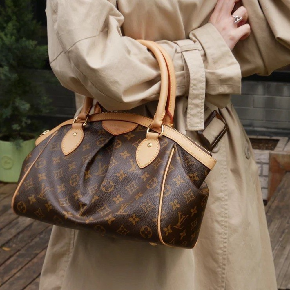 Authentic Louis Vuitton monogram Tivoli PM